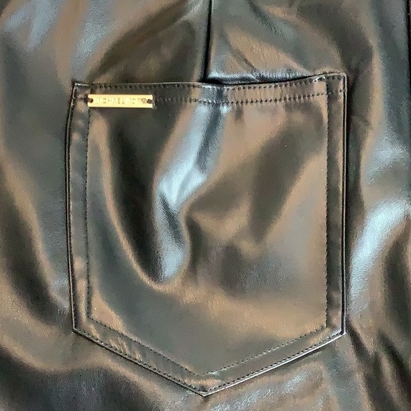 MICHAEL KORS Black. PLEATHER PANTS. NWT - Picture 7 of 7